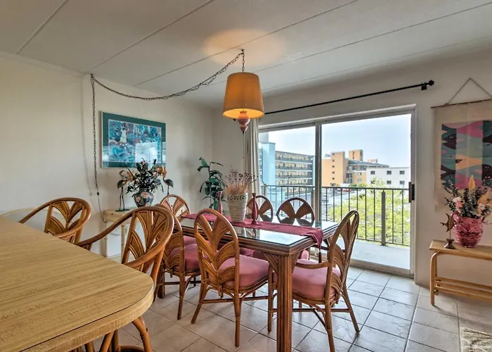 Apartment Walk To The Ocean With Balcony *