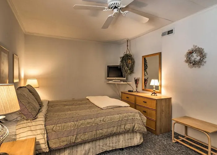 Walk To The Ocean With Balcony Apartment Ocean City